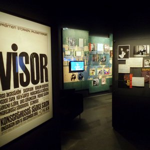 Image from the exhibition 'Ei vise er så mangt'